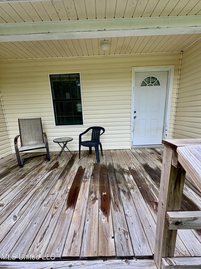 110 Tom Stringfellow Rd, Lucedale, MS 39452 - photo 5