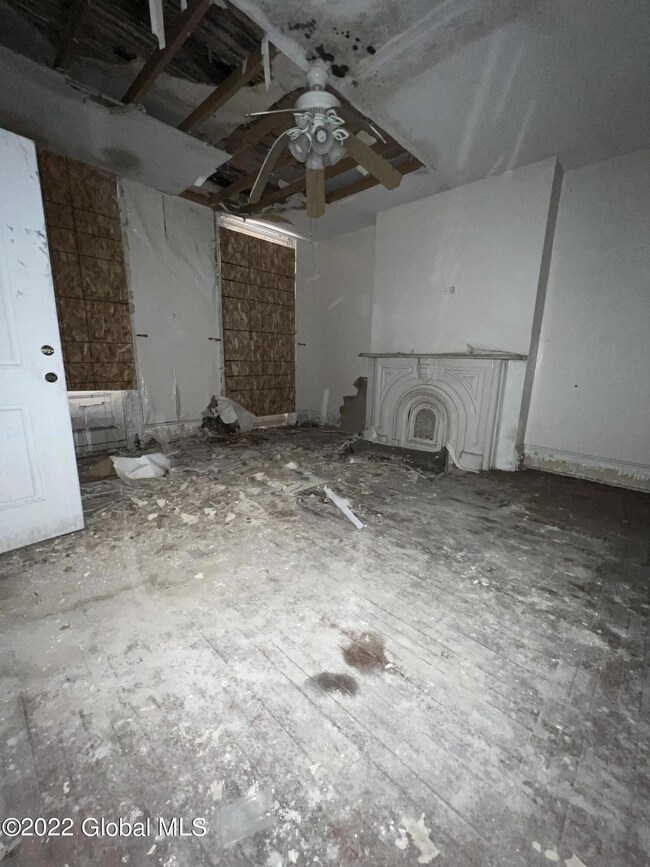 346 Madison Ave, Albany, NY 12210 - photo 7