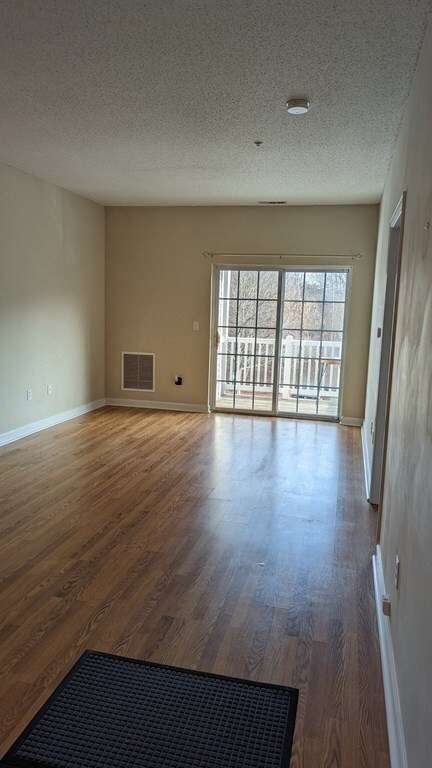 Spicket Commons unit 205, Methuen, MA 01844 - photo 7