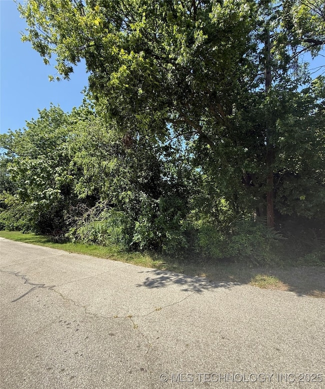 121 E Davis Ave, Sapulpa, OK 74066 - photo 3