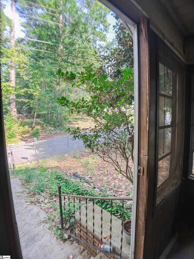 908 Kennedy St, Anderson, SC 29624 - photo 6