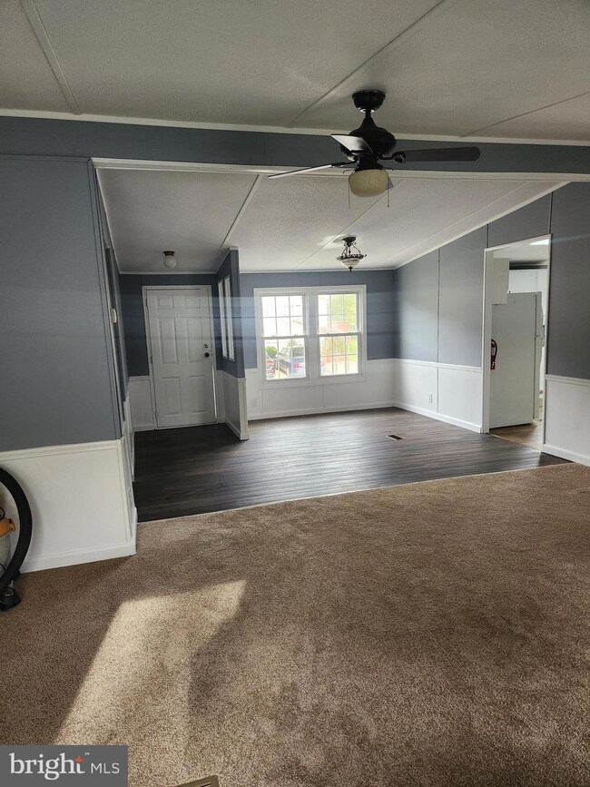 201 Adams Ave, Williamstown, NJ 08094 - photo 4