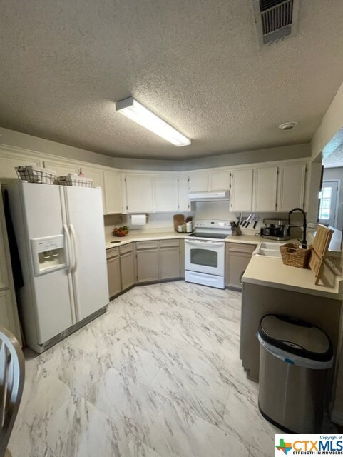 404 W Anderson Ave, Copperas Cove, TX 76522 - photo 6