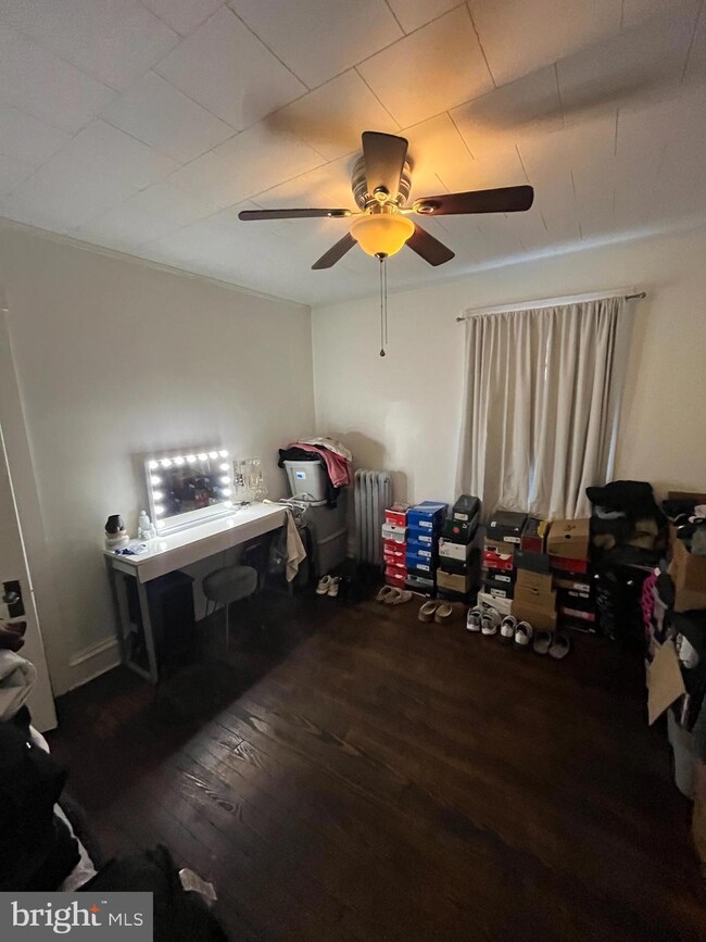 202 Bernhart Ave, Reading, PA 19605 - photo 7