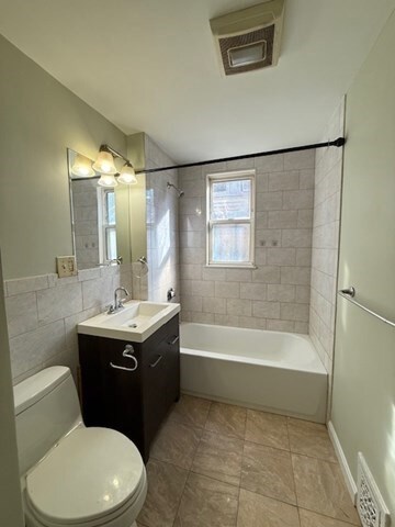 4412 Washington St unit 2, Roslindale, MA 02131 - photo 5