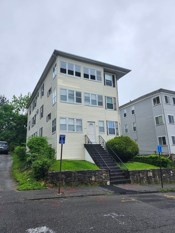 125 Ingleside Ave, Worcester, MA 01604 - photo 2