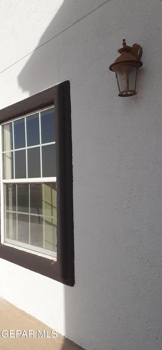 5466 Buffalo Creek Dr, El Paso, TX 79938 - photo 3