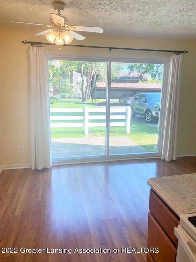 Hamilton Dining Area