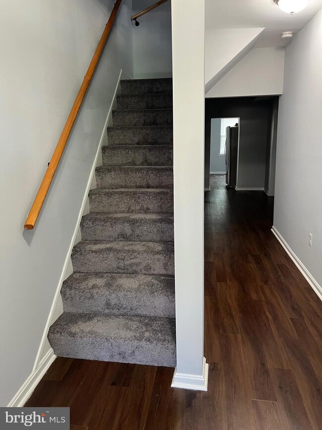 4406 Towanda Ave, Baltimore, MD 21215 - photo 4