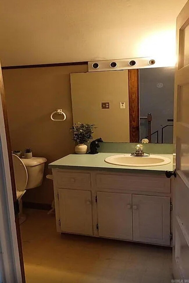 Upstairs Bathroom