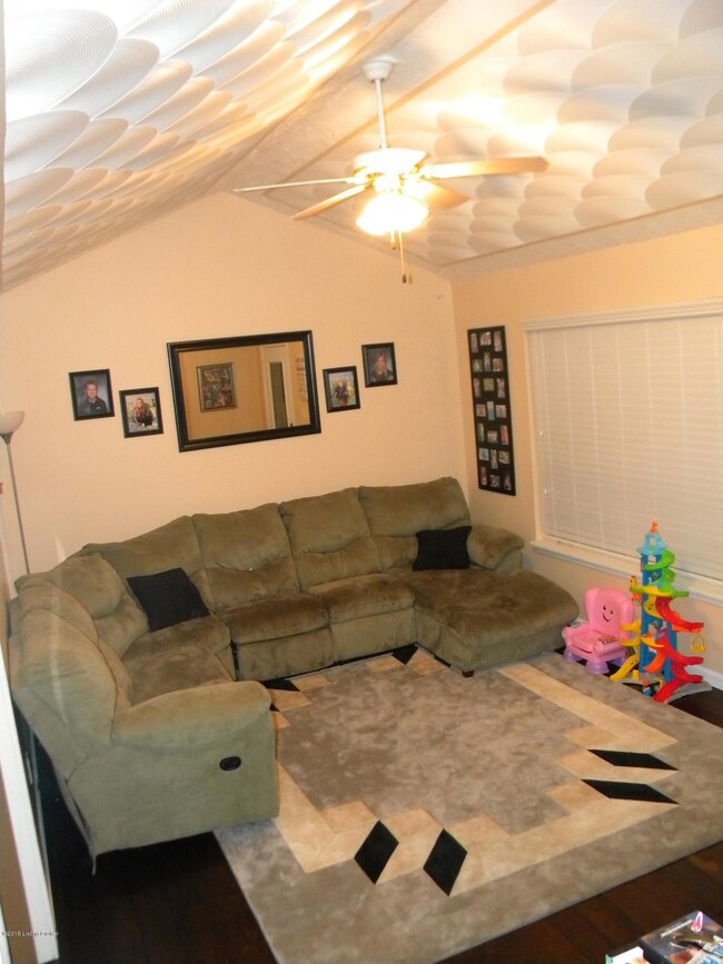 417 Bryce Way, Mount Washington, KY 40047 - photo 2