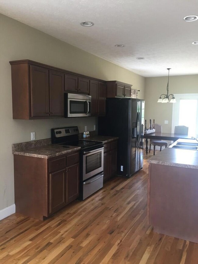 243 Flat Rock Rd, Sparta, TN 38583 - photo 5