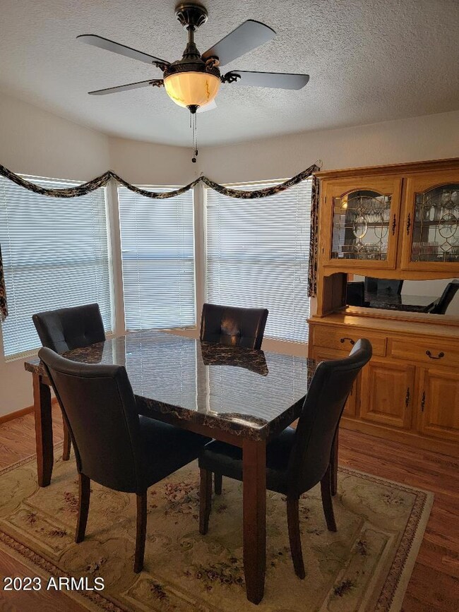 dining room 3808