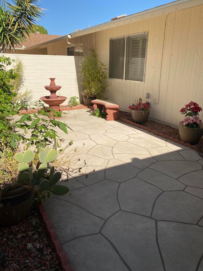 18633 N Conestoga Dr unit 50, Sun City, AZ 85373 - photo 4