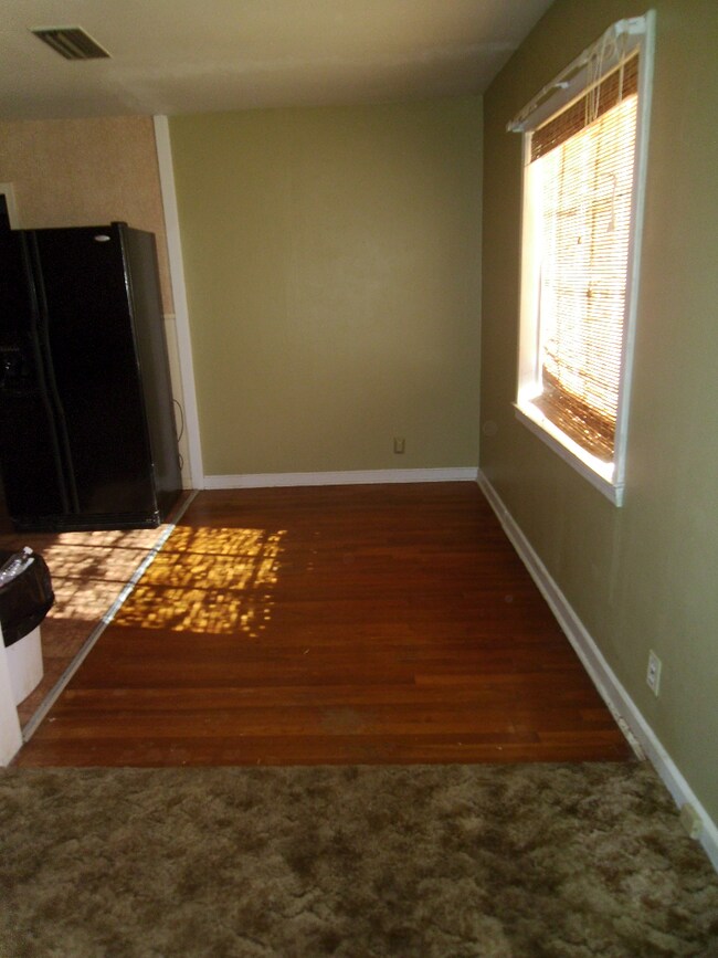 Hardwoodfloor