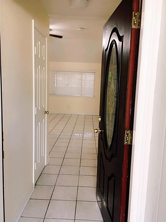 3455 Fountain Spring Dr, Houston, TX 77066 - photo 2