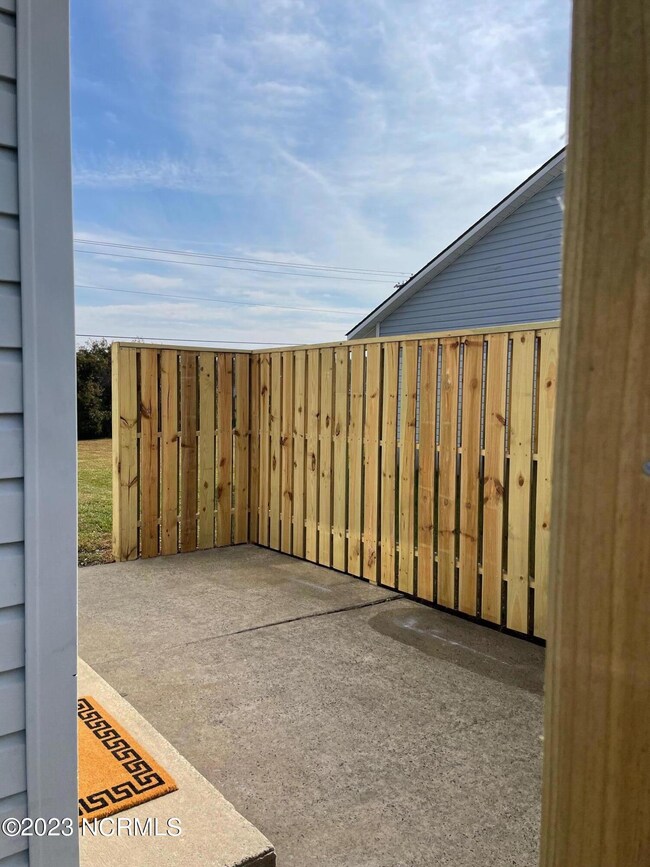 New Privacy Fence