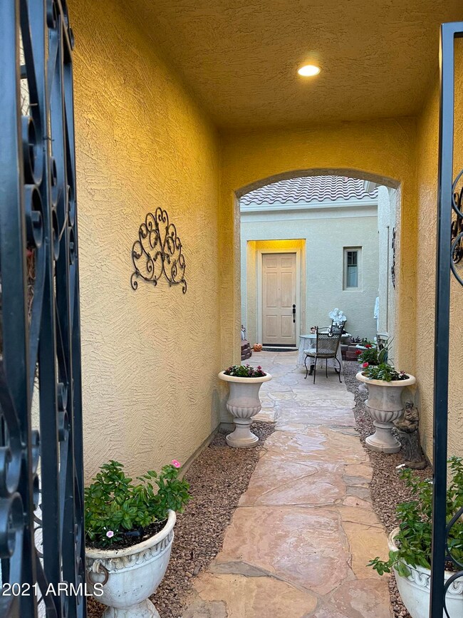 03 Breezeway