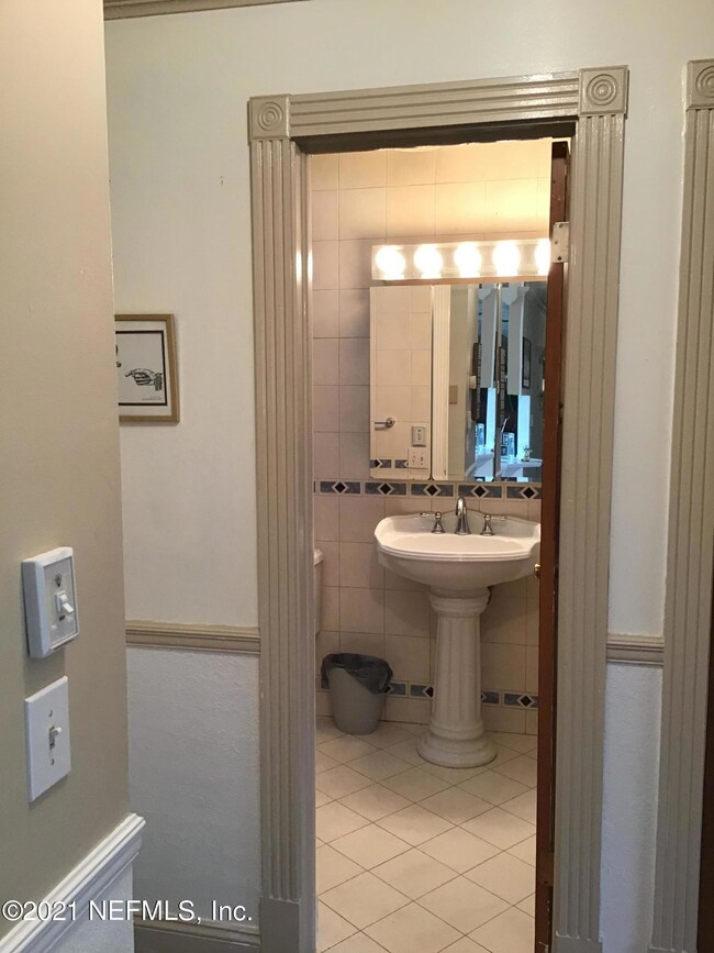 8213 Vermanth Rd, Jacksonville, FL 32211 - photo 4