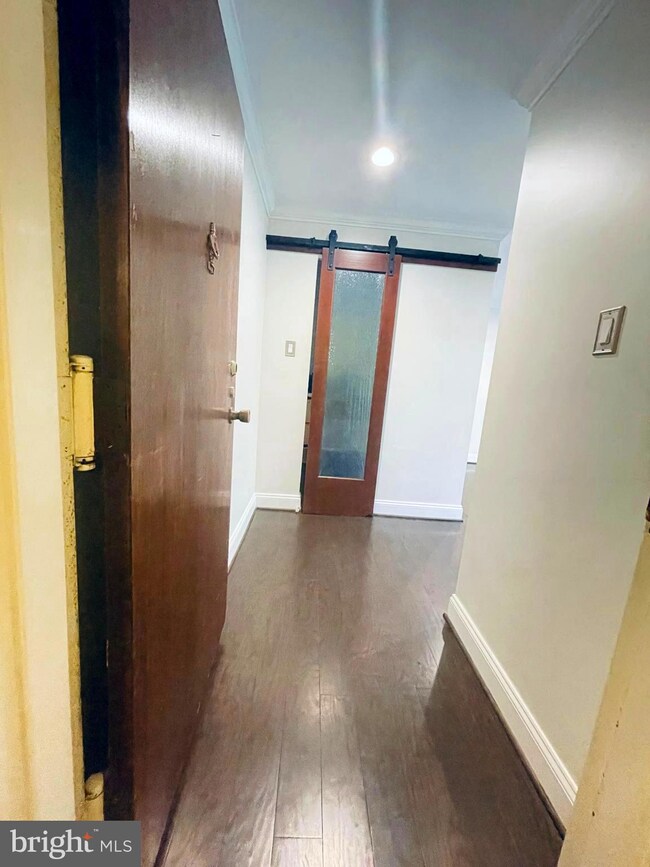 7425 Democracy Blvd unit 205, Bethesda, MD 20817 - photo 6