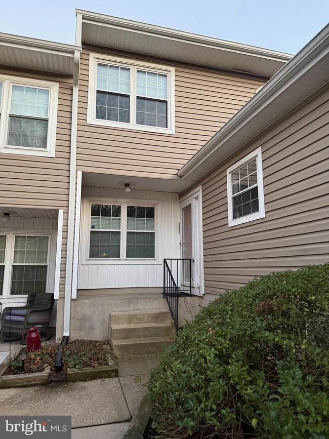 293 Stanton Ct unit 293, Glen Mills, PA 19342 - photo 2
