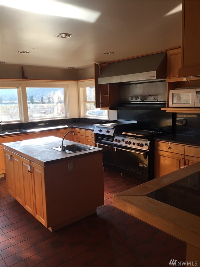 17015 150th Ave E, Orting, WA 98360 - photo 6