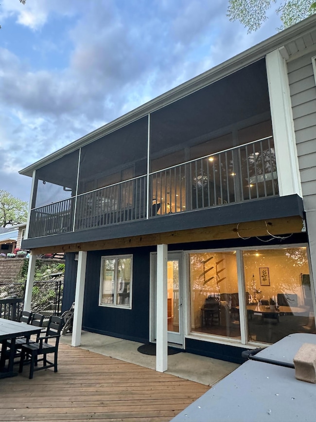 deck screen patio.JPG