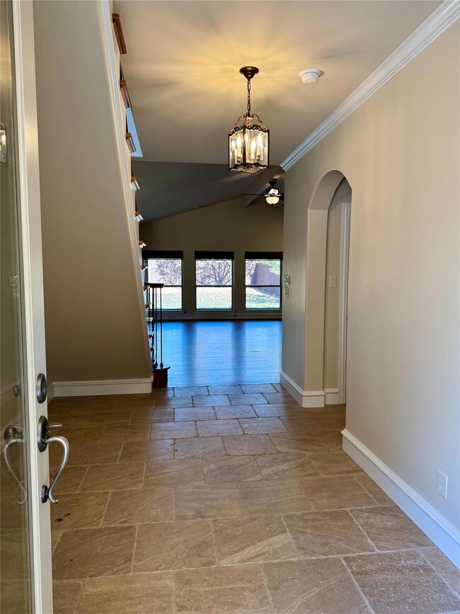 6335 Vanderbilt Ave, Dallas, TX 75214 - photo 3