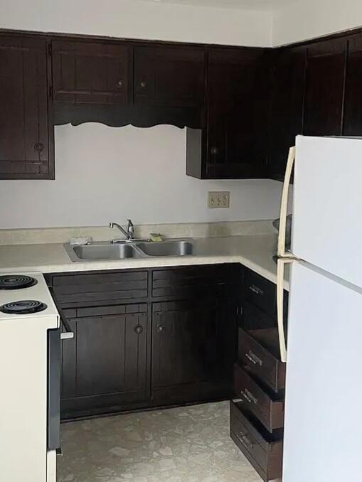 2602 Camelot Blvd unit C, Sheboygan, WI 53081 - photo 3