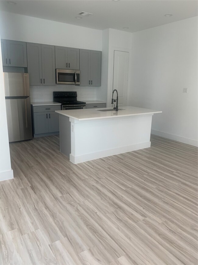 2500 Judiway St unit 2723, Houston, TX 77018 - photo 4