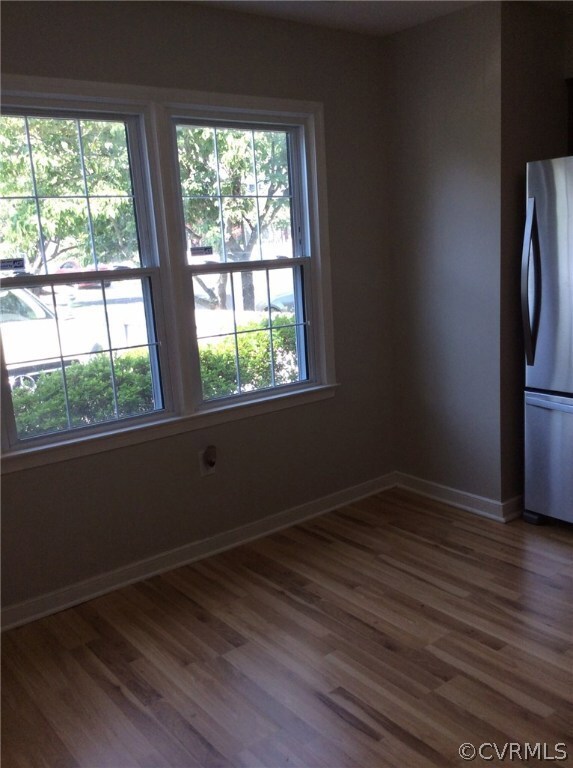 Eat-in area of kitchen