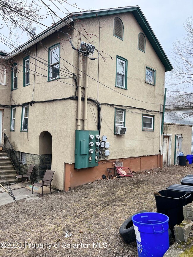 227 S Webster Ave, Scranton, PA 18505 - photo 4