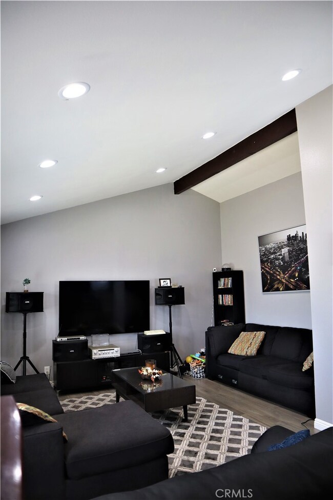 9877 Almeria Ave, Fontana, CA 92335 - photo 3