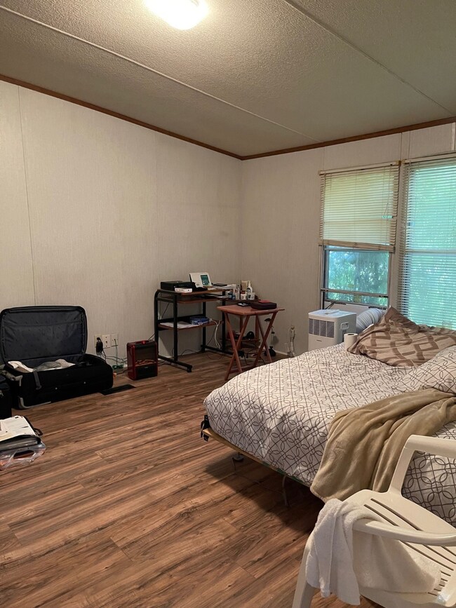 33168 Wedgewood Dr, Magnolia, TX 77354 - photo 4