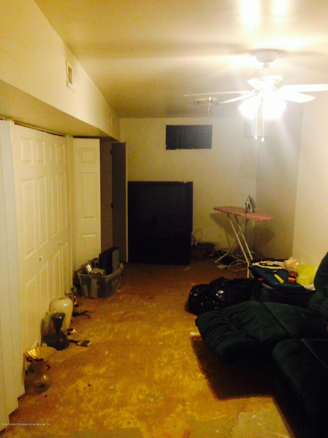 175 Skyline Dr, Staten Island, NY 10304 - photo 6