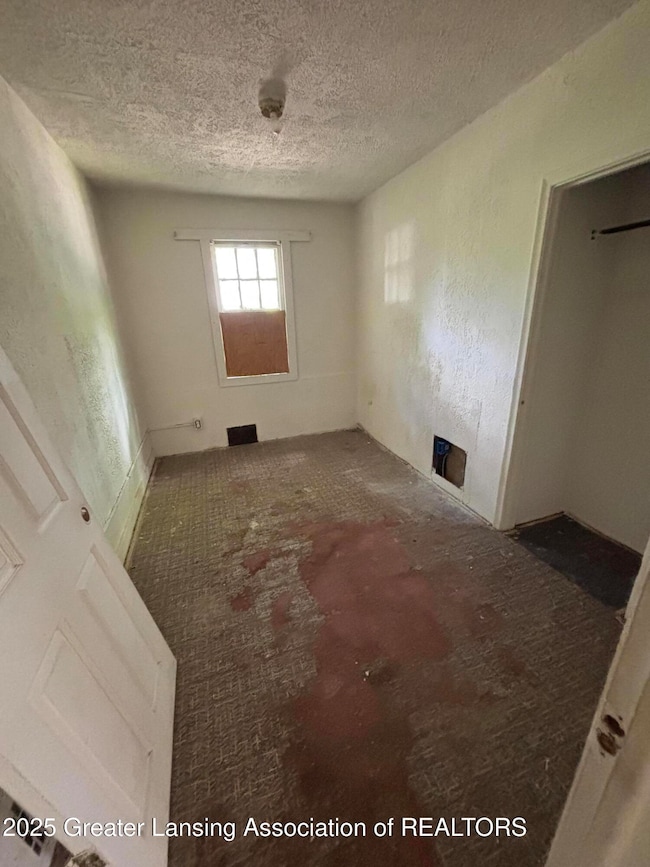 707 Isbell St, Lansing, MI 48910 - photo 5