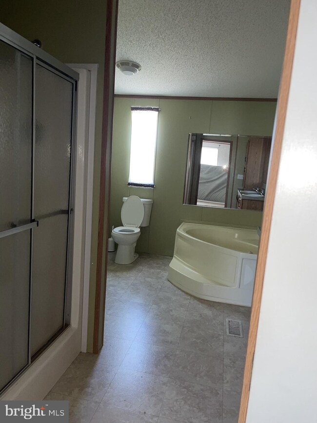 802 Trophy Way unit 118, Bear, DE 19701 - photo 3