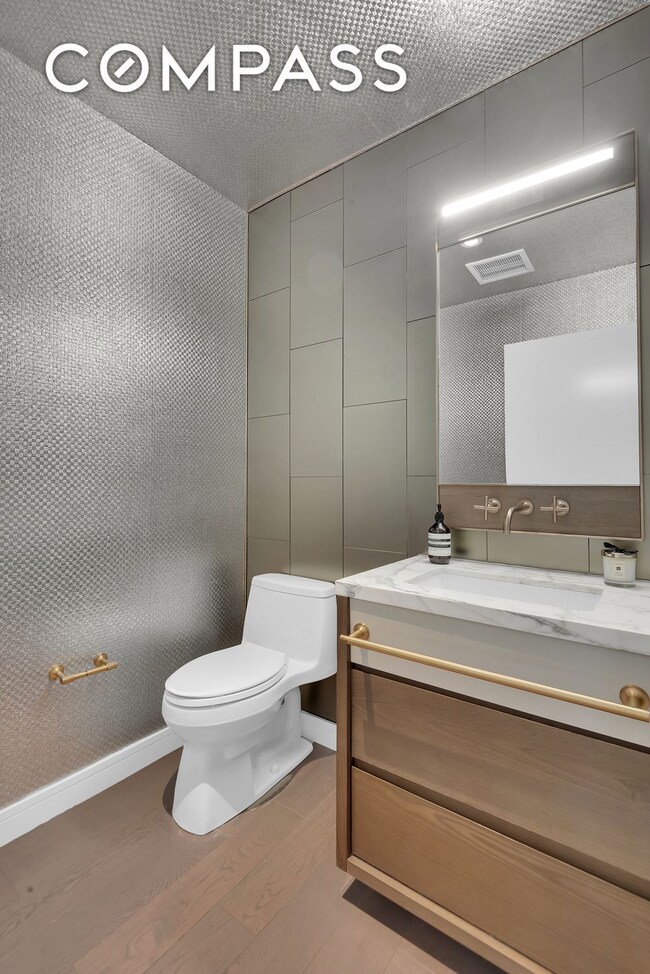 Halcyon unit 8/9B, New York, NY 10022 - photo 2