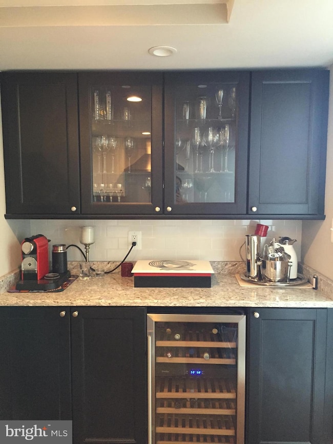 Town Square Towers unit 813, Washington, DC 20024 - photo 7