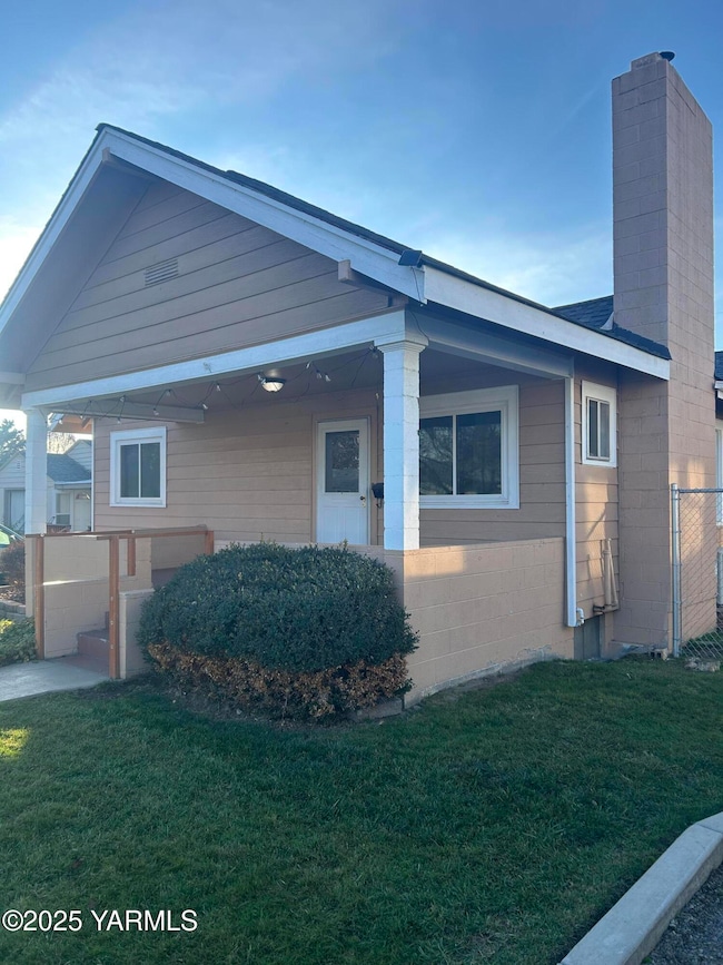 1110 S 8th Ave, Yakima, WA 98902 - photo 2