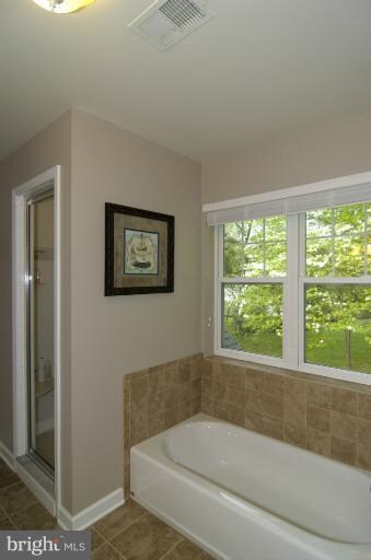 9724 Owen Brown Rd, Columbia, MD 21045 - photo 7