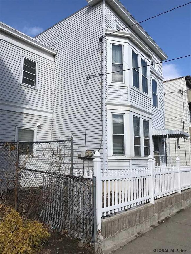 323 Second Ave, Albany, NY 12209 - photo 2
