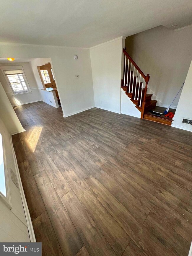 4808 Kenwood Ave, Baltimore, MD 21206 - photo 6