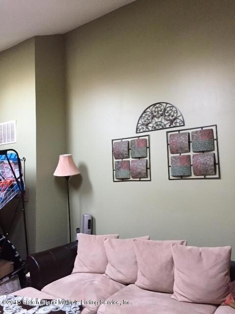 unlisted-address, Staten Island, NY 10314 - photo 7