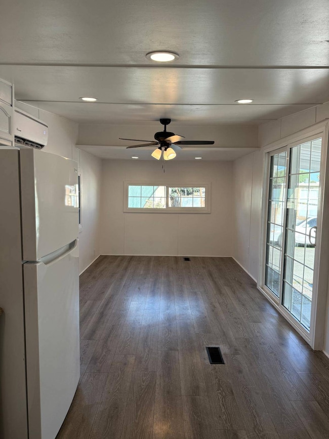 222 E Foothill Blvd, Pomona, CA 91767 - photo 6