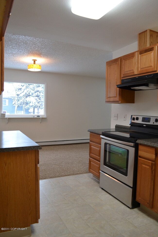 1401 Patterson St, Anchorage, AK 99504 - photo 2