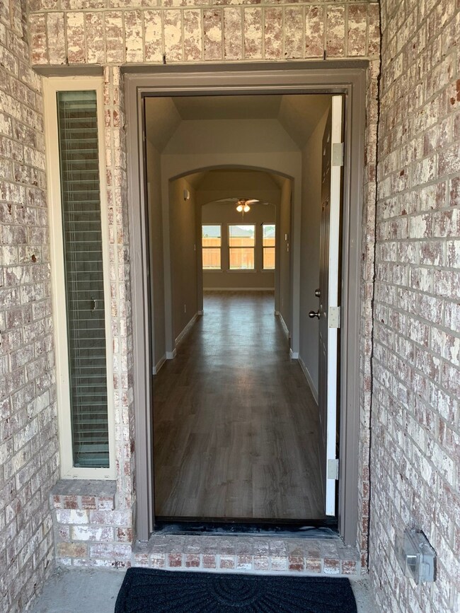 10022 Ocelot Ct, Magnolia, TX 77354 - photo 2