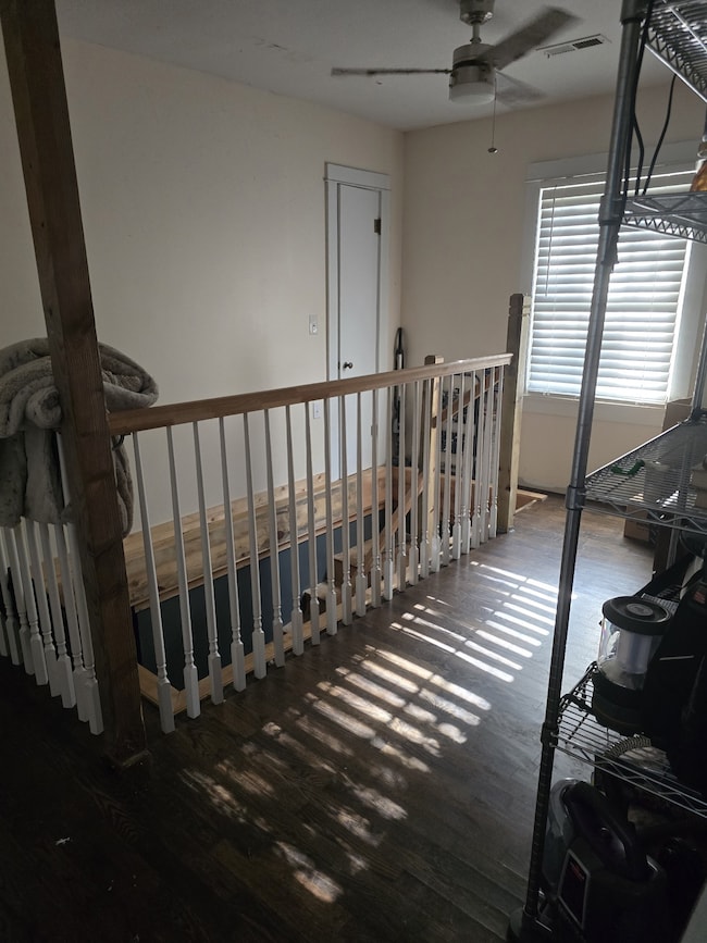 513 Parrish St, Lawrenceburg, TN 38464 - photo 6