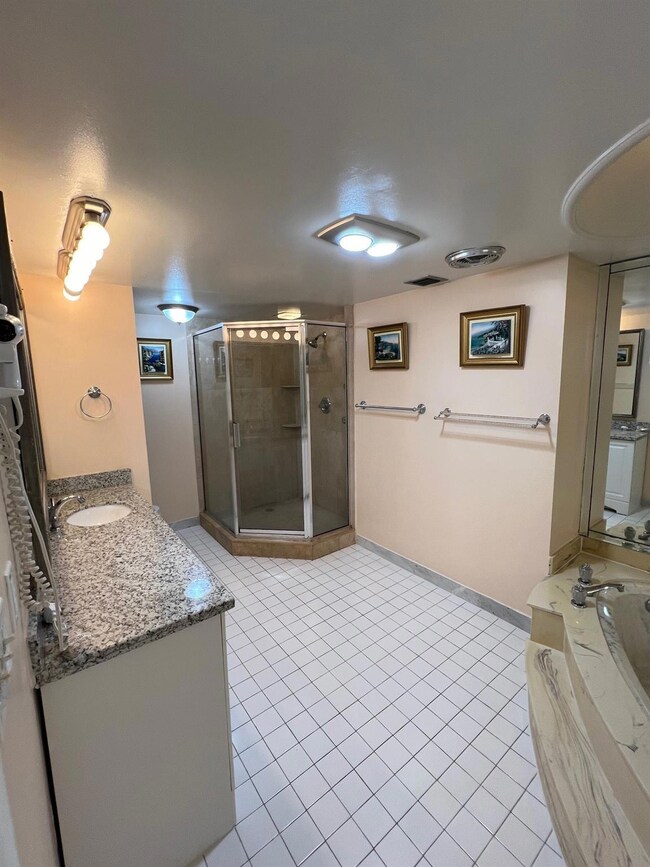 Prince George unit 17H, Hallandale Beach, FL 33009 - photo 6