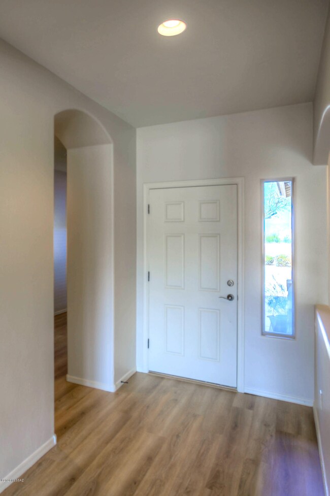 5 Interior Entry